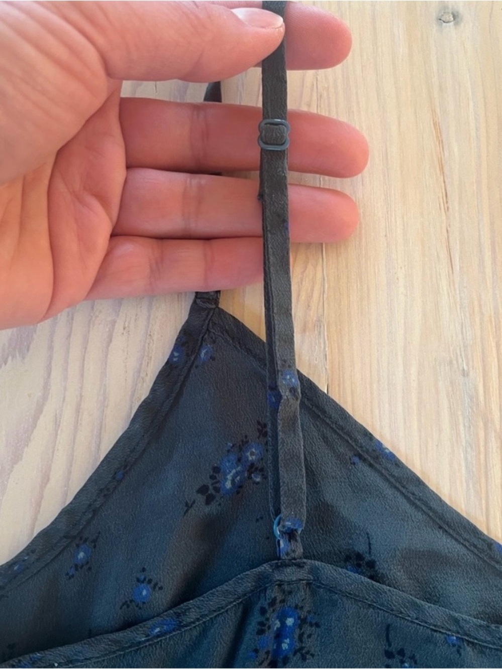 Wilfred 100% Silk Dark Teal Floral Camisole - Picture 11 of 16